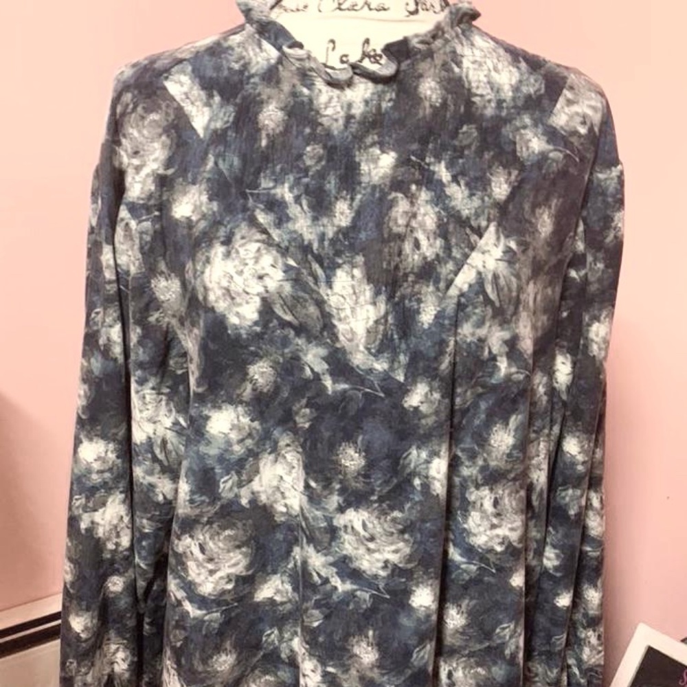 LuLaRoe Clara Tunic Top
